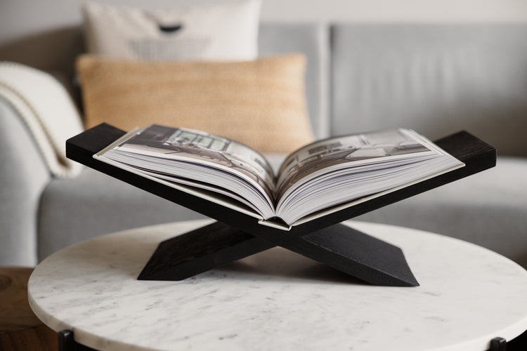 Boekenstandaard eiken hout - zwart
