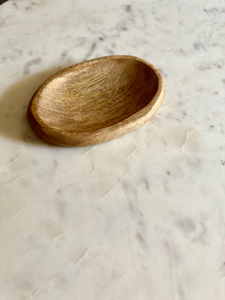 Organische houten houder/ zeephouder