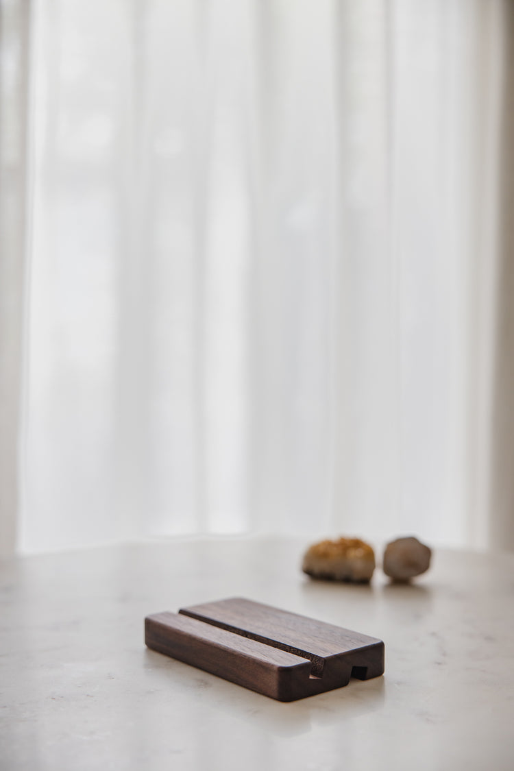 Tablethouder hout bureau - Walnoot