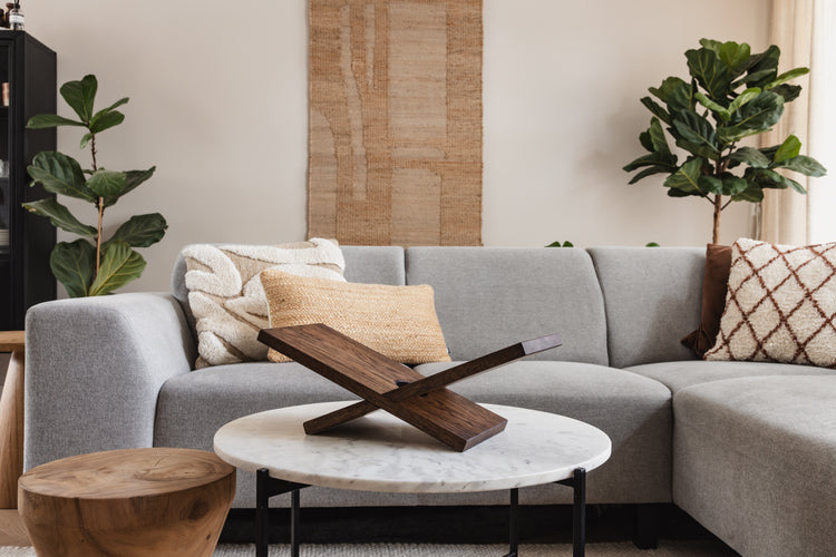 houten boekenhouder eikenhout japandi