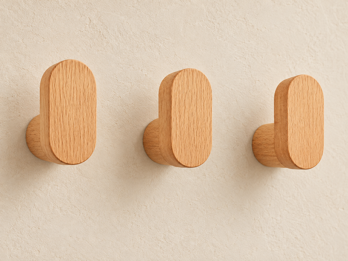 Houten wandhaakjes naturel badkamer