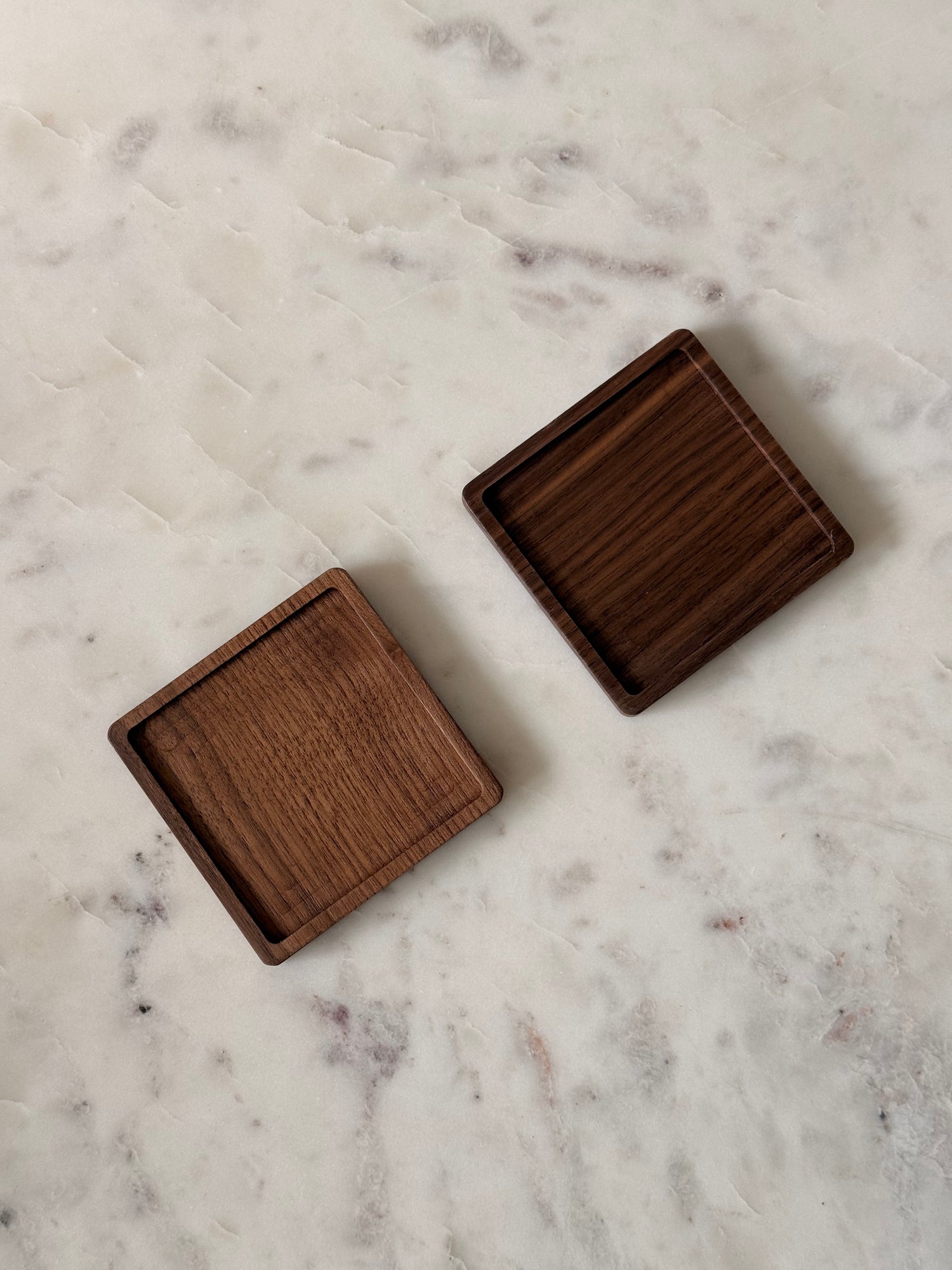 Vierkante onderzetter walnoot hout