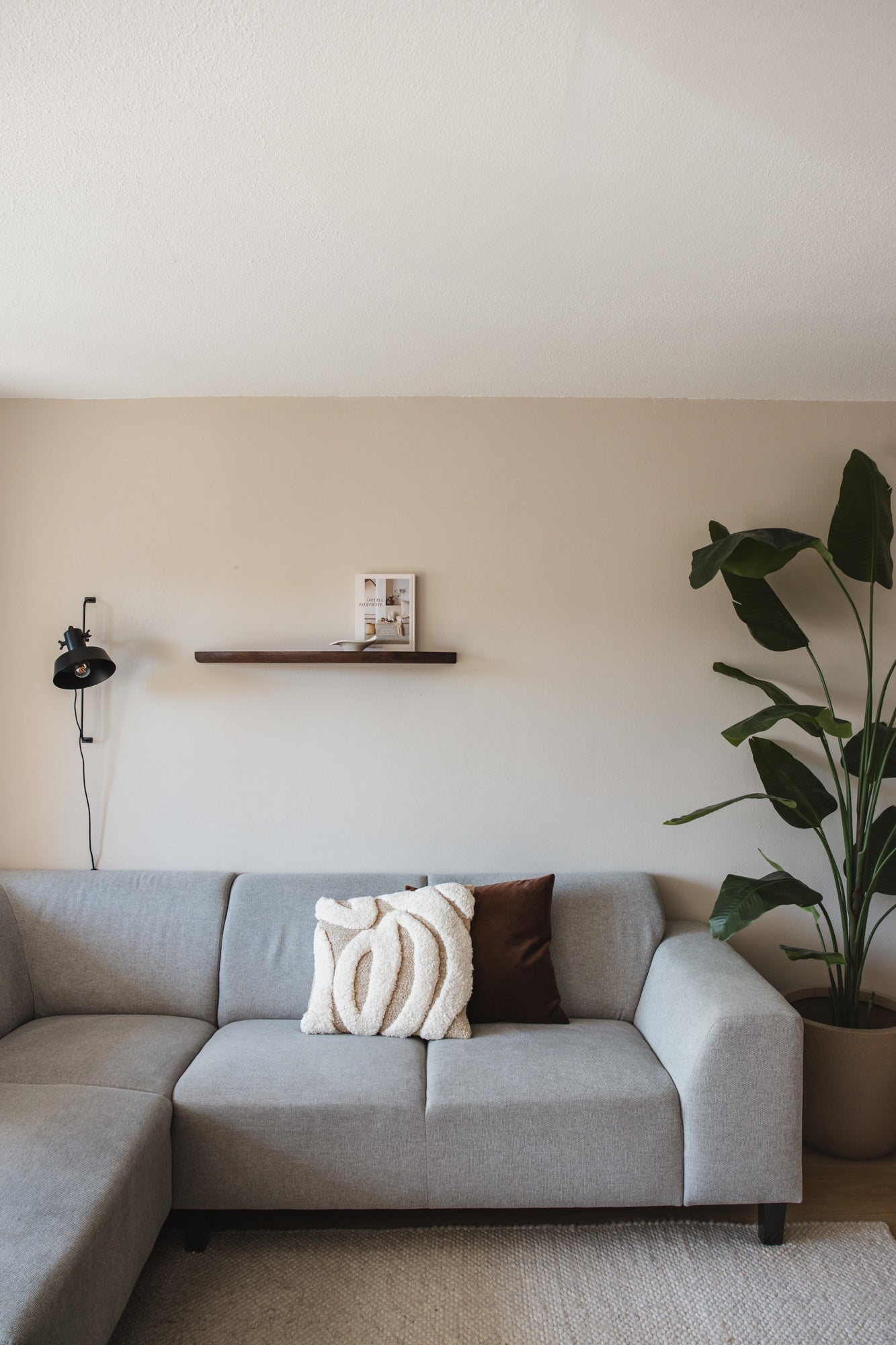 zwevende houten wandplank