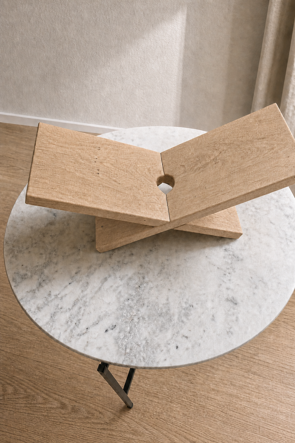 Houten eiken boekenstandaard 