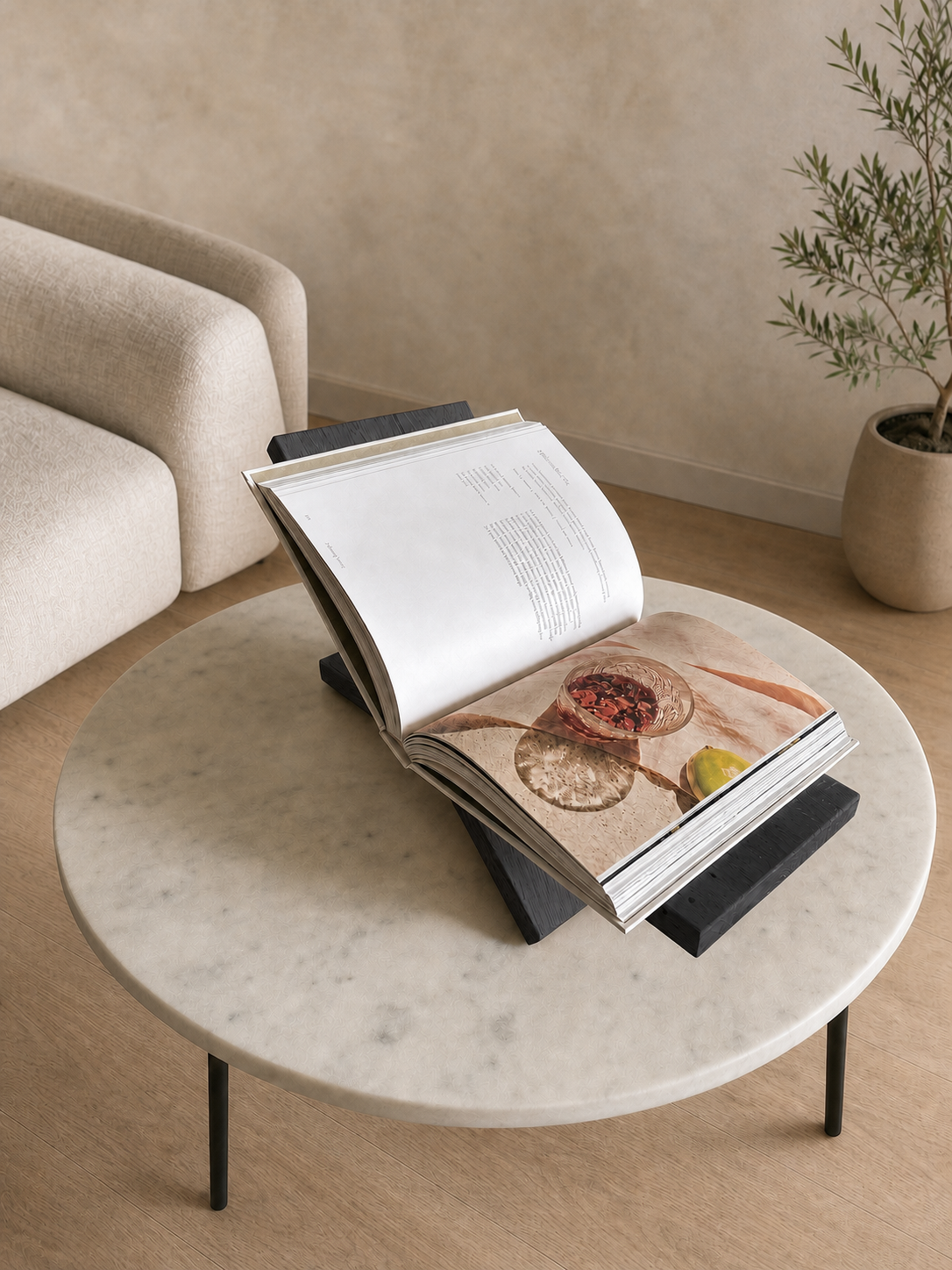 Eikenhouten boekenhouder zwart