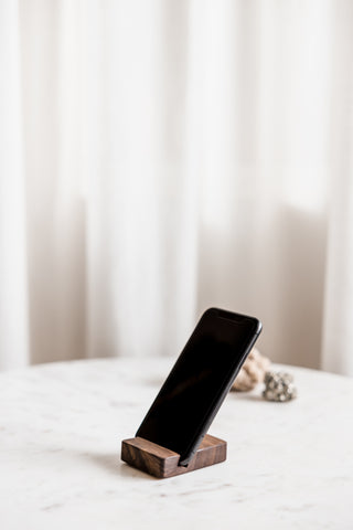Telefoon houder bureau walnoot hout